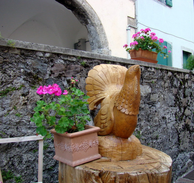 Sutrio e i creatori del legno